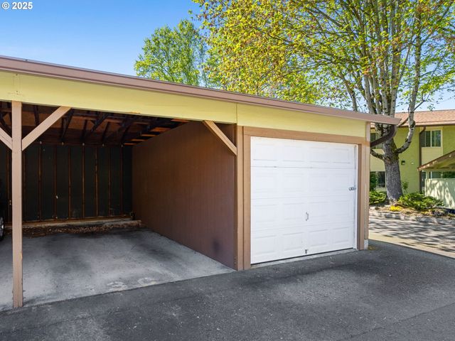 3329 Ne 162ND Ave, Portland, OR 97230