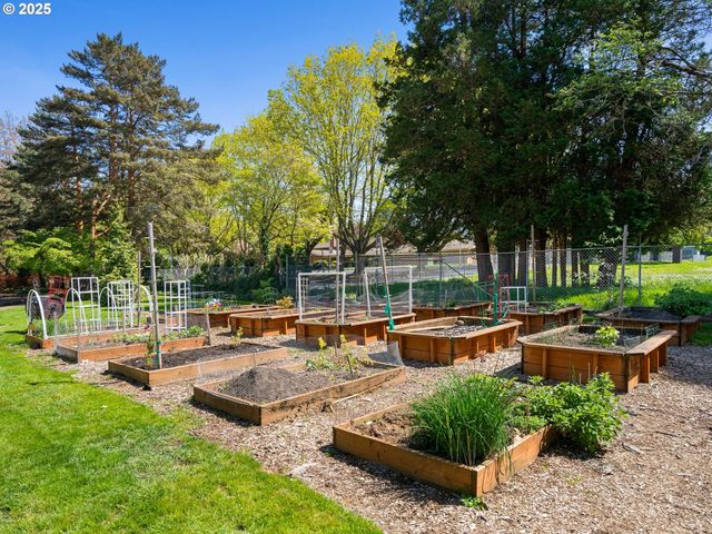 3329 Ne 162ND Ave, Portland, OR 97230