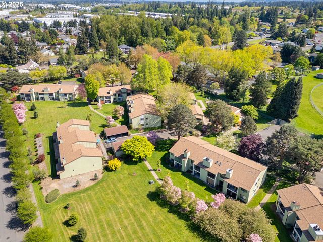 3329 Ne 162ND Ave, Portland, OR 97230