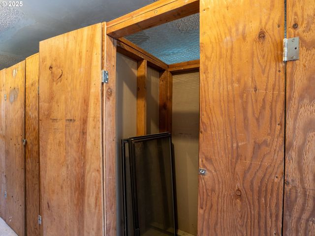 3329 Ne 162ND Ave, Portland, OR 97230