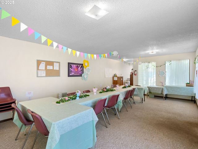 3329 Ne 162ND Ave, Portland, OR 97230