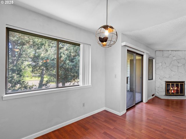 3329 Ne 162ND Ave, Portland, OR 97230