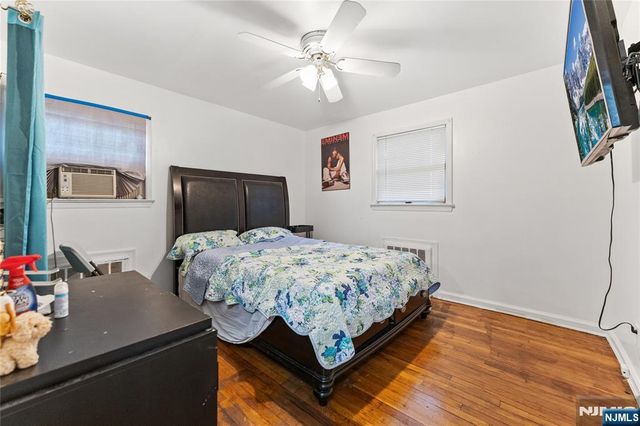 90 Byrne Street, Hackensack, NJ 07601