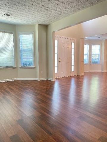 2054 Pierce Way, Buford, GA 30519