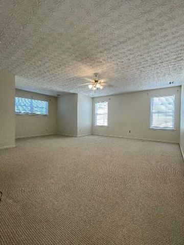 2054 Pierce Way, Buford, GA 30519