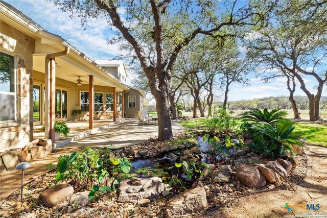 526 River Crossing Boulevard, Spring Branch, TX 78070