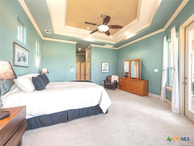 526 River Crossing Boulevard, Spring Branch, TX 78070