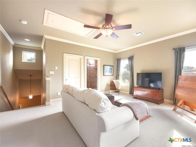 526 River Crossing Boulevard, Spring Branch, TX 78070