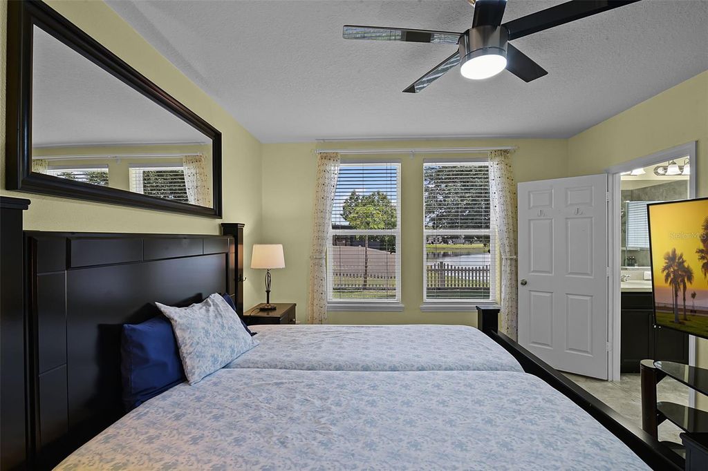 Image 28 of property listing at 4051 PRAIRIE RESERVE BOULEVARD, Orlando, FL 32824