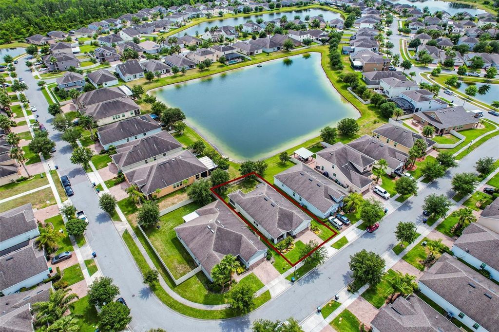 Image 41 of property listing at 4051 PRAIRIE RESERVE BOULEVARD, Orlando, FL 32824