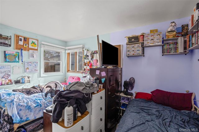 40 Fairview Drive, Shirley, NY 11967