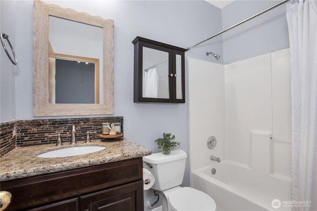 19805 13th Avenue Ct E, Spanaway, WA 98387