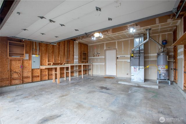 19805 13th Avenue Ct E, Spanaway, WA 98387