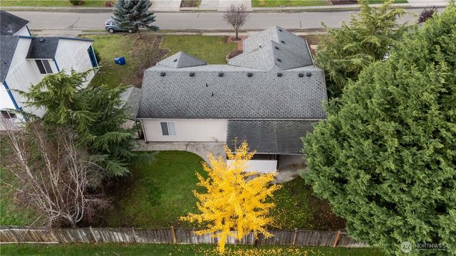 19805 13th Avenue Ct E, Spanaway, WA 98387