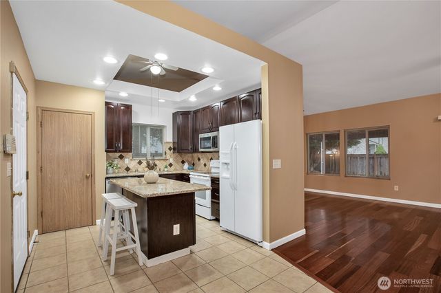 19805 13th Avenue Ct E, Spanaway, WA 98387