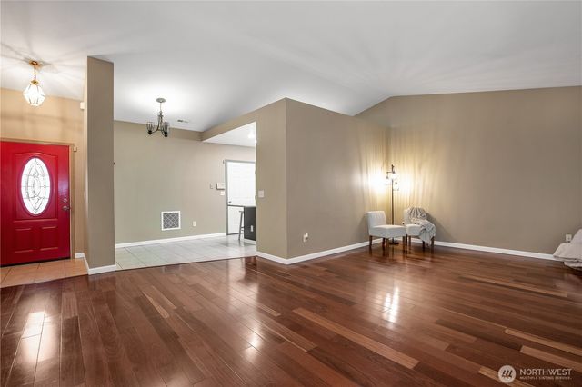 19805 13th Avenue Ct E, Spanaway, WA 98387