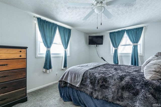 1161 Hollace Chastain Road, Mitchell, IN 47446