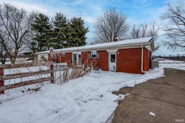 1161 Hollace Chastain Road, Mitchell, IN 47446