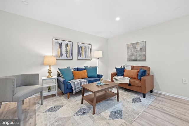 6127 CALICO POOL LN, Burke, VA 22015