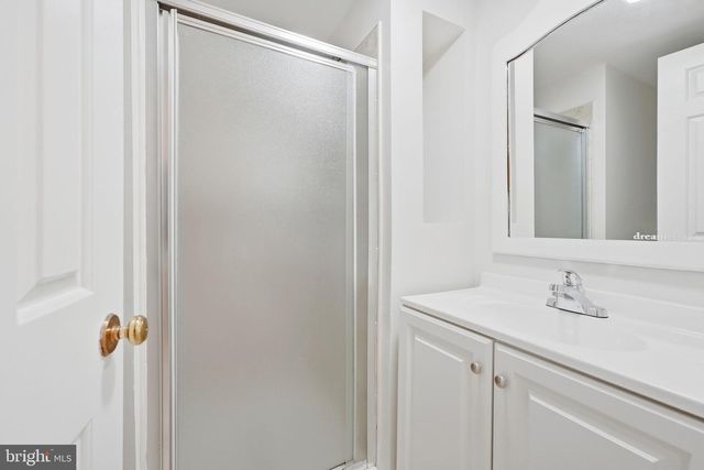 6127 CALICO POOL LN, Burke, VA 22015