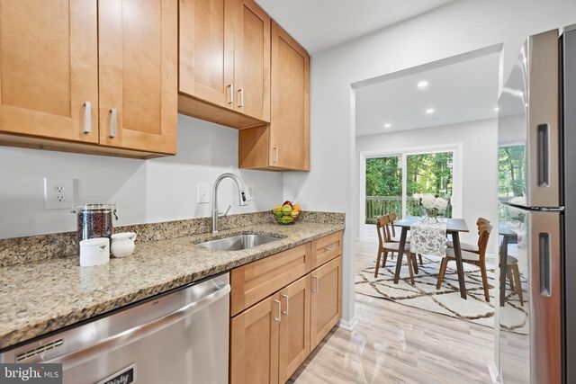 6127 CALICO POOL LN, Burke, VA 22015