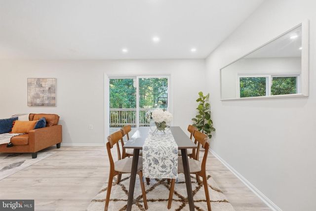6127 CALICO POOL LN, Burke, VA 22015
