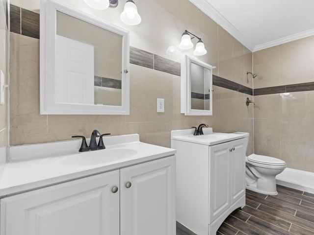 14242 77th Place N, The Acreage, FL 33470