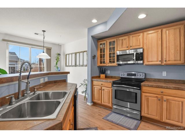 17945 E 104th Pl B, Commerce City, CO 80022