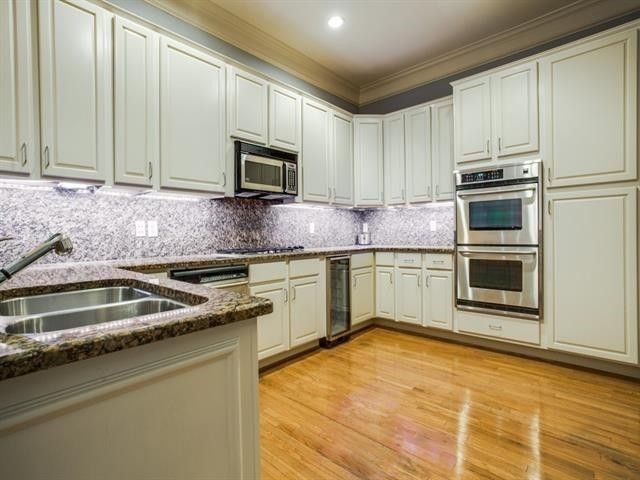 2885 Woodside Street 203, Dallas, TX 75204