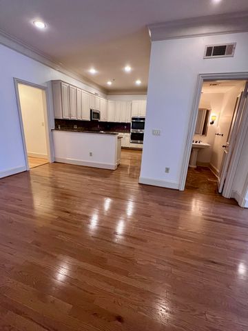 2885 Woodside Street 203, Dallas, TX 75204