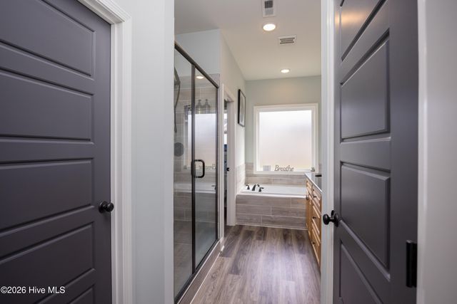 129 Cedar Lake Lane, Clinton, NC 28328