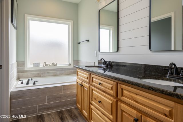 129 Cedar Lake Lane, Clinton, NC 28328