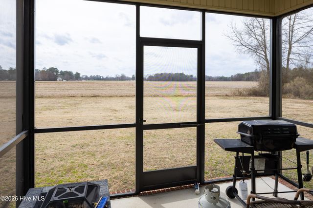 129 Cedar Lake Lane, Clinton, NC 28328