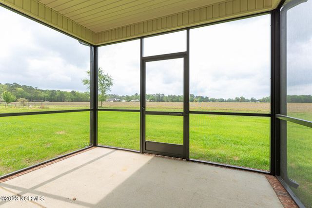 129 Cedar Lake Lane, Clinton, NC 28328