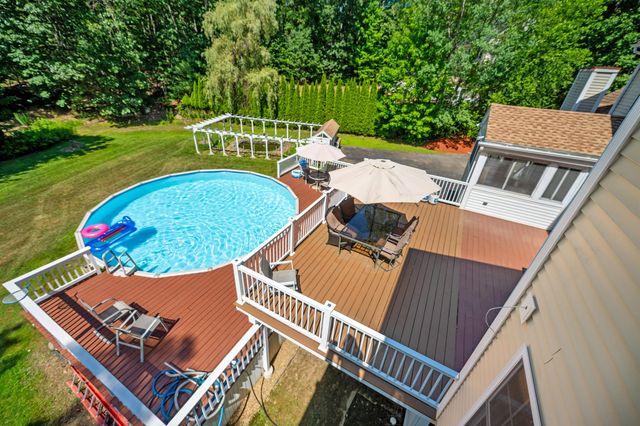 3 Brenner Drive, Newton, NH 03858