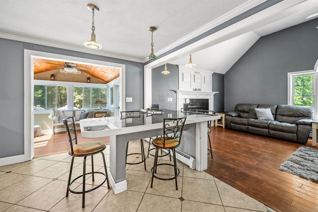 3 Brenner Drive, Newton, NH 03858