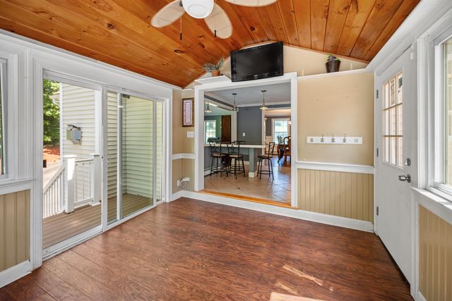 3 Brenner Drive, Newton, NH 03858