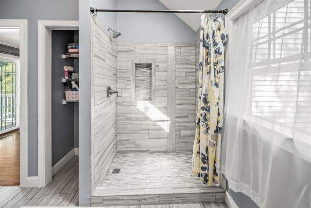 3 Brenner Drive, Newton, NH 03858