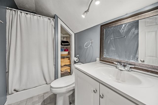 3 Brenner Drive, Newton, NH 03858