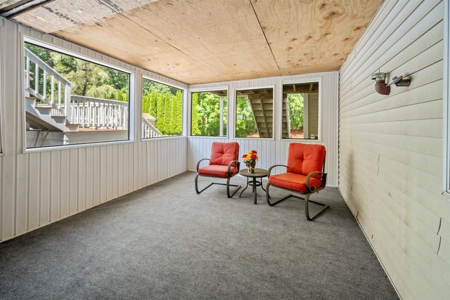 3 Brenner Drive, Newton, NH 03858