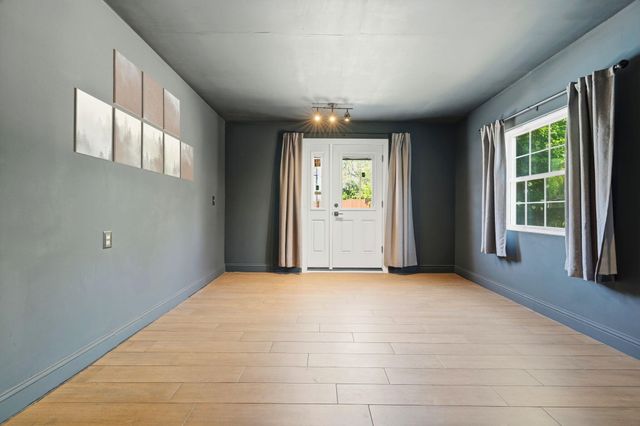 2832 W Sue Avenue, Visalia, CA 93277