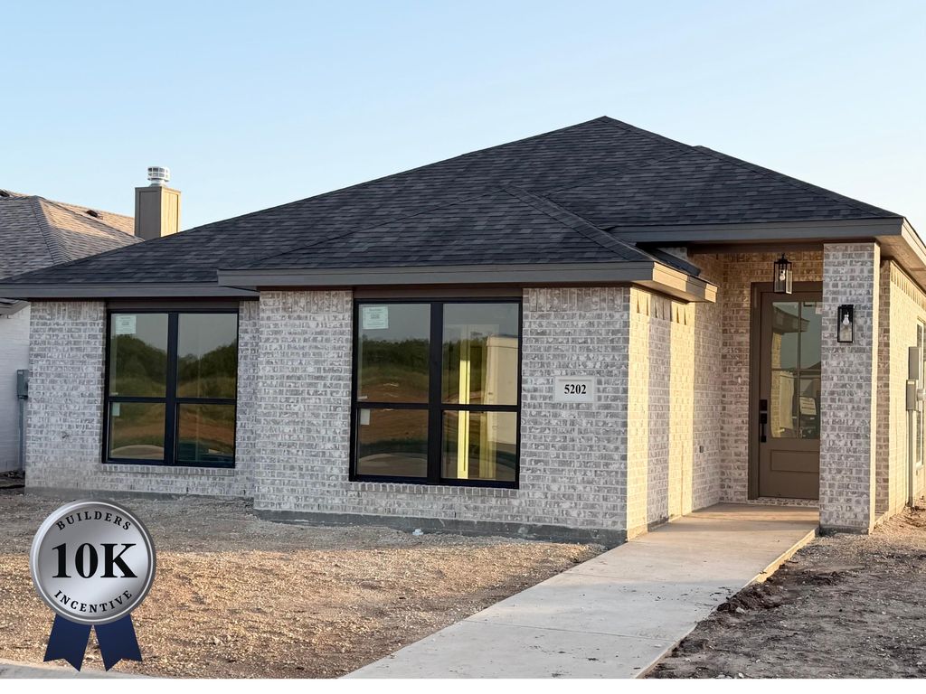 5202 Catarina Court, San Angelo, TX 76904