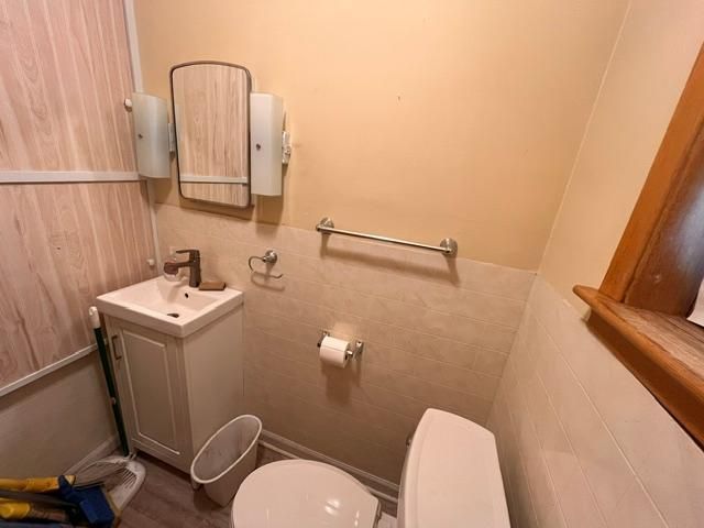 315 E Kentucky Street, Saint Croix Falls, WI 54024