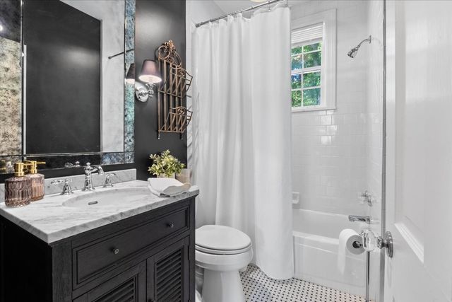 5400 Hillsboro Pike, Nashville, TN 37215