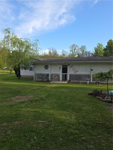 409 Oak St, North Union Twp, PA 15445