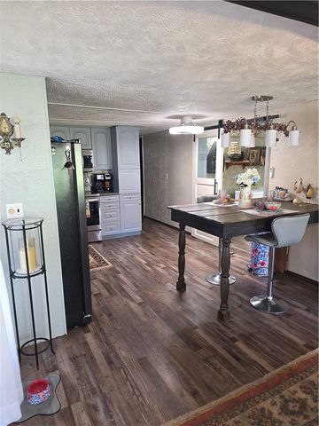 409 Oak St, North Union Twp, PA 15445