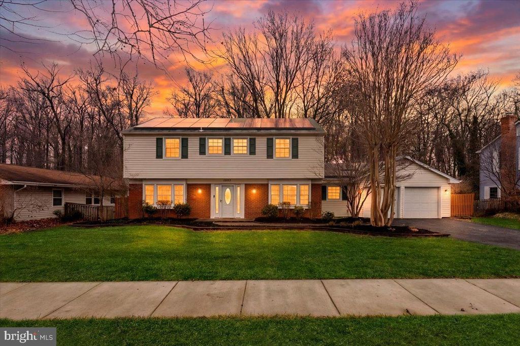 13113 MADONNA LN, Fairfax, VA 22033