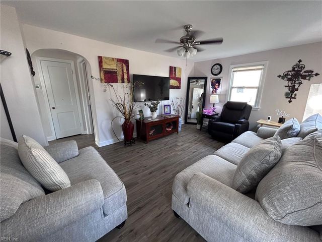 239 Burgoyne RD, Norfolk, VA 23503