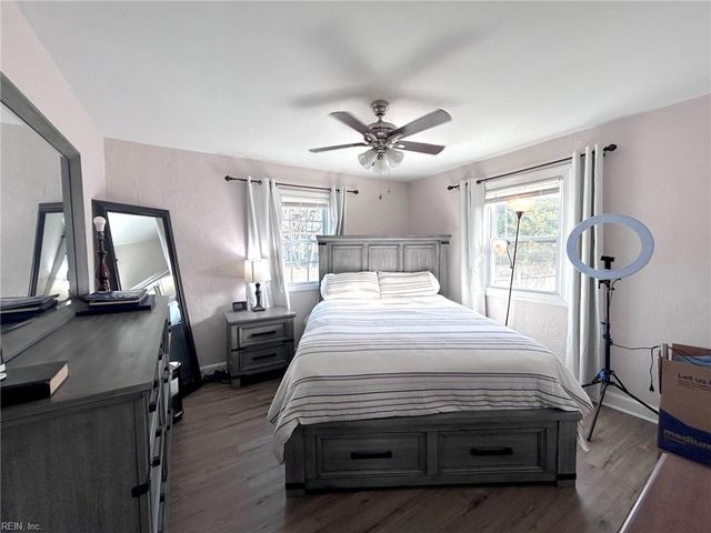 239 Burgoyne RD, Norfolk, VA 23503