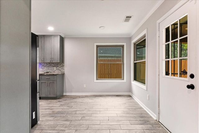 6123 Springhaven Drive, Houston, TX 77396